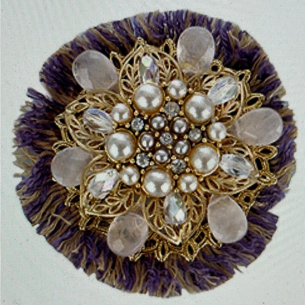LEE ANGEL Vintage Gold and Purple Fringed Pin Brooch Crystals Gold Filigree NEW